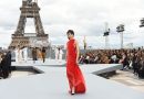 Paris Fashion Week 2021 dazzles visitors with glamour